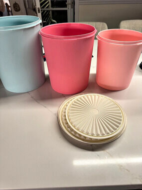 Tupperware Plastic Tumbler Set Pink & Blue